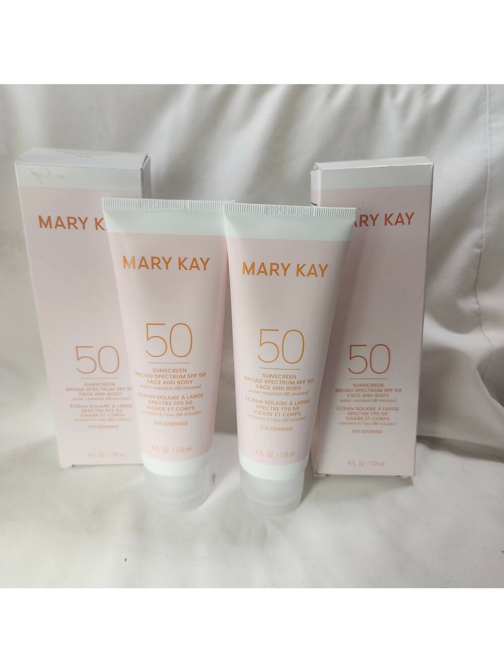 2 Tubes Sunscreen Broad Specrum SPF 50 Mary Kay Exp 2027 Sealed 4 Oz Box D2